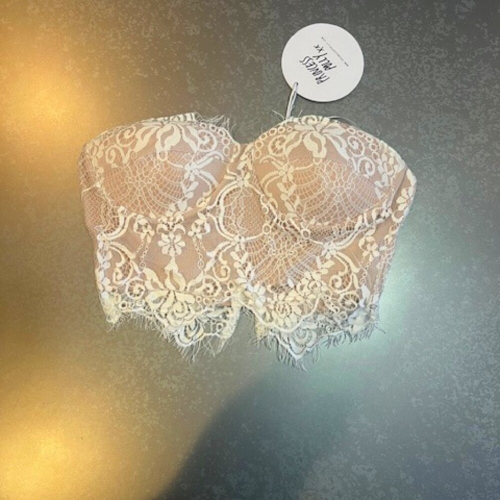 BUSTIER CROPS TOP PRINCESS POLLY LACE NEW WITH TAGS SIZE 4 BEAUTIFUL!!!